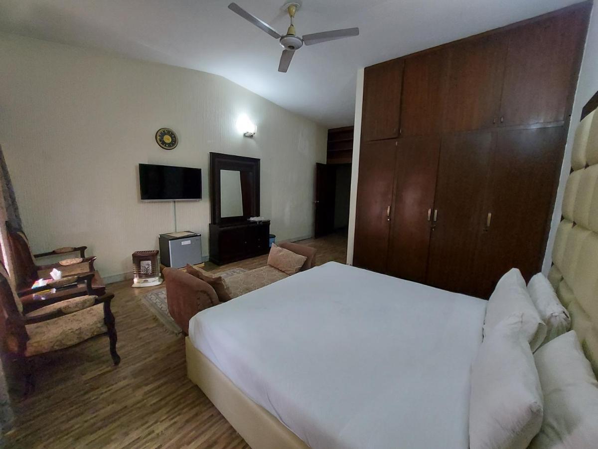 Casa Blanca Boutique Guest House Islamabad Exterior photo