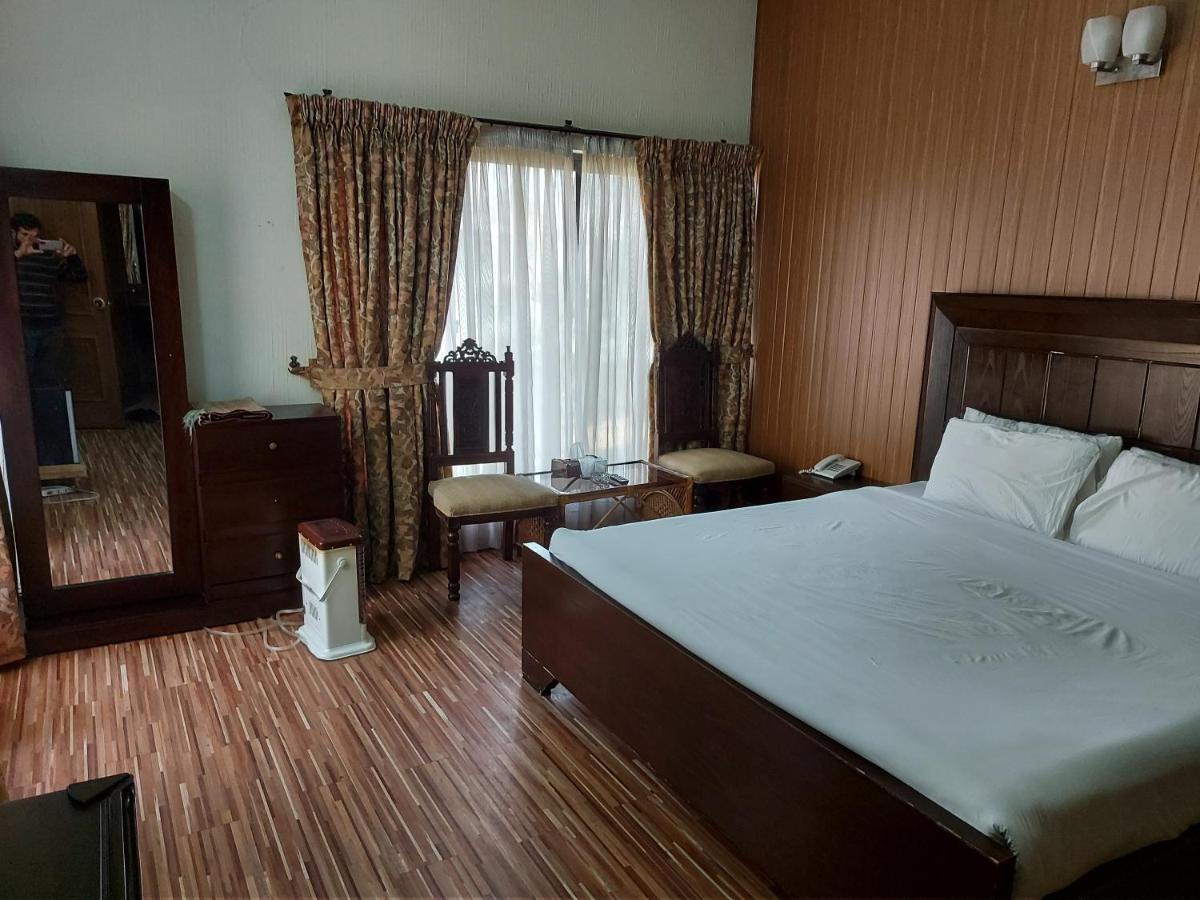 Casa Blanca Boutique Guest House Islamabad Exterior photo