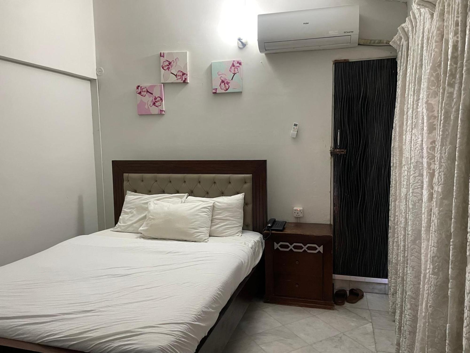 Casa Blanca Boutique Guest House Islamabad Exterior photo