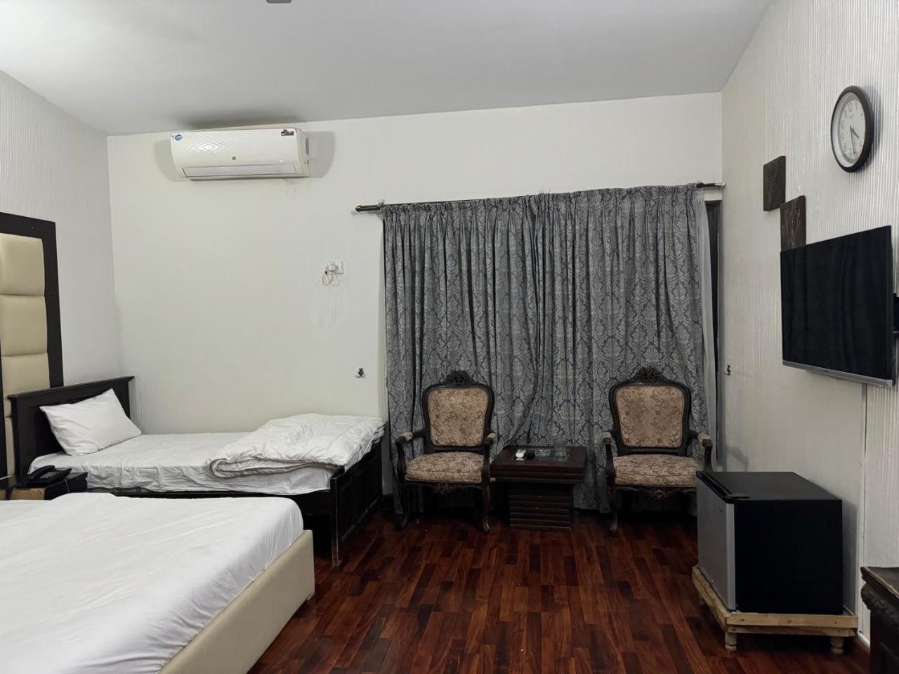Casa Blanca Boutique Guest House Islamabad Exterior photo