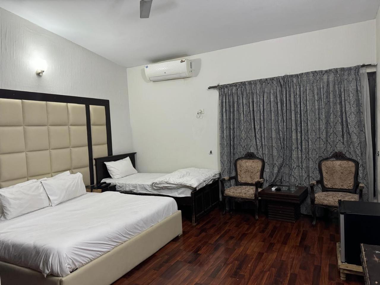 Casa Blanca Boutique Guest House Islamabad Exterior photo